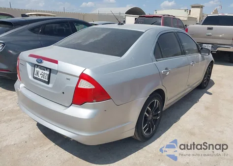 2010 Ford Fusion Se z USA, uszkodzony, nr VIN 3FAHP0HA8AR142051